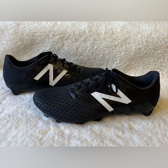 New Balance Cleats Men’s 10.5 - Picture 1 of 3